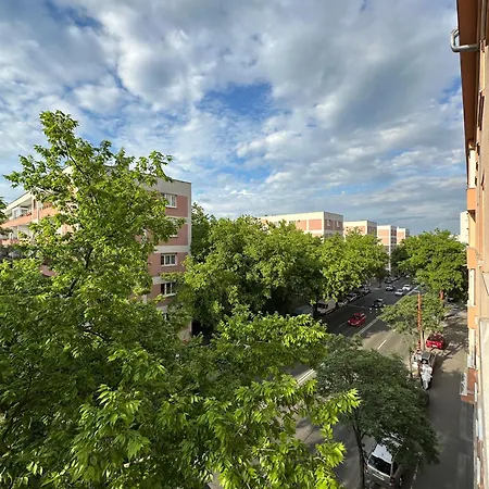 Point Apartment