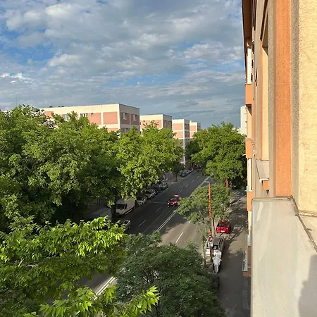 Apartment Point